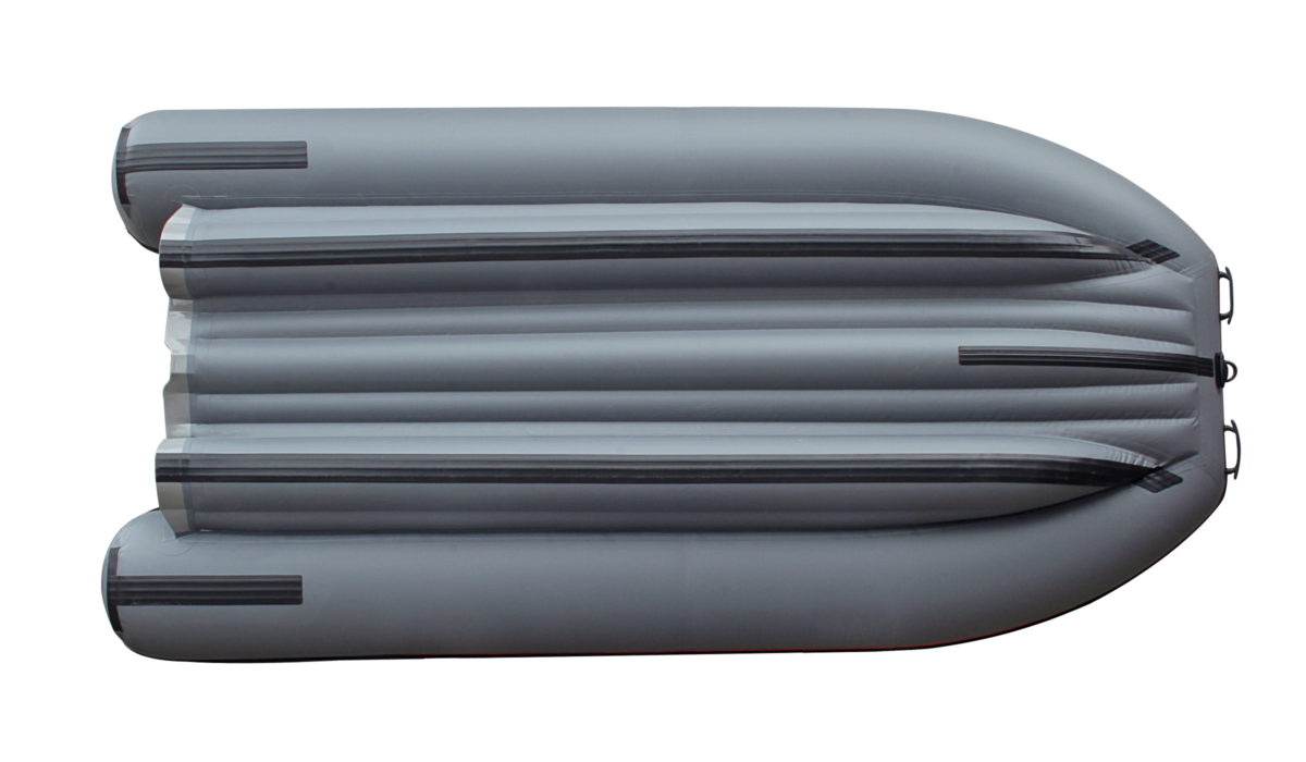 Reef Triton 400 S-Max с интегрированным фальшбортом