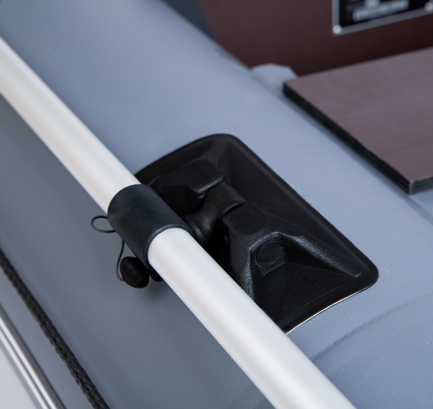 Yukona 230 TL (пол книжка)